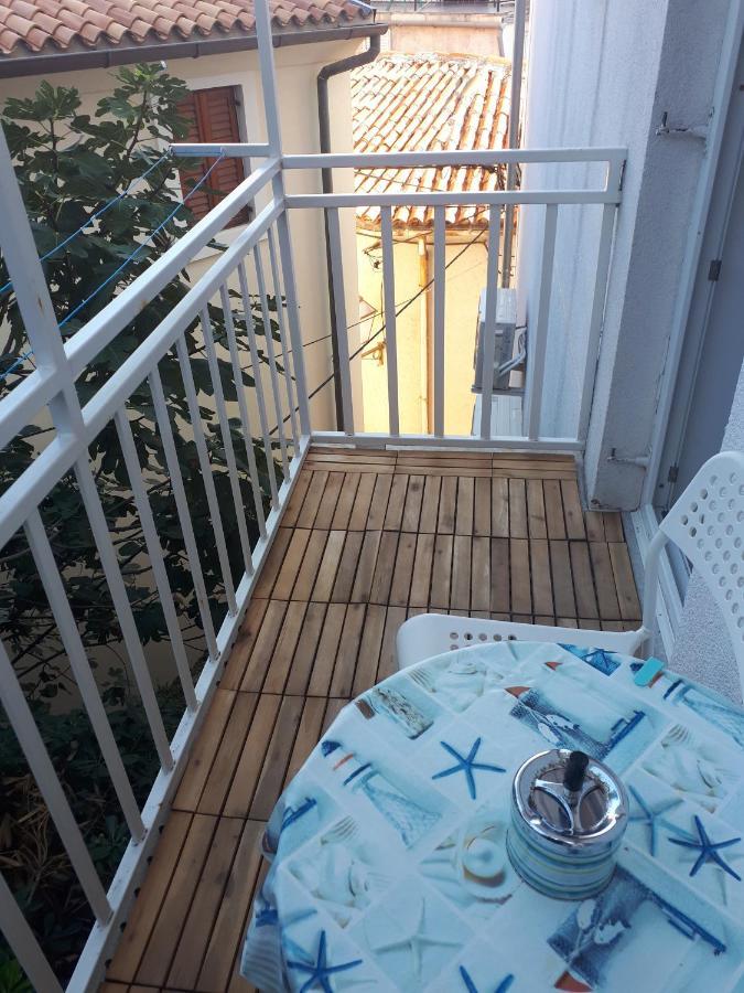 Apartment Ribica Krk Town Exterior photo
