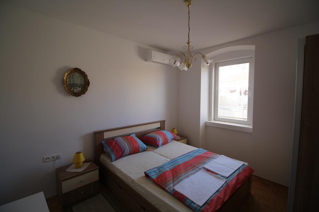 Apartment Ribica Krk Town Room photo