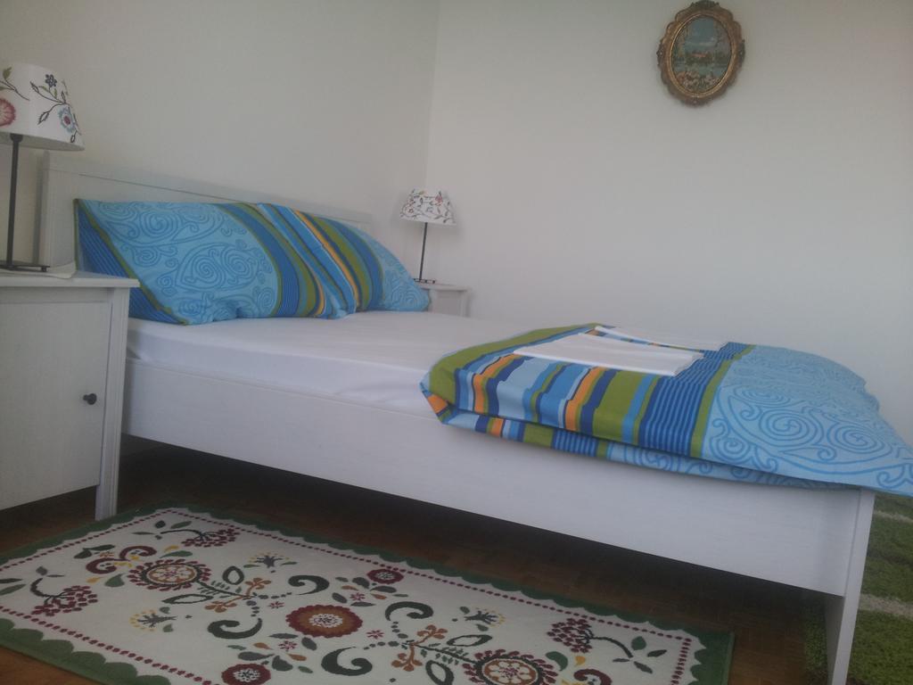 Apartment Ribica Krk Town Room photo